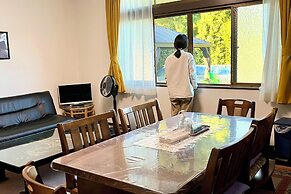 Mitsuba House