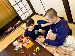Mitsuba House