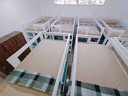 Tropical Vibes Inn Siargao