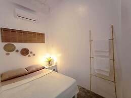 Tropical Vibes Inn Siargao