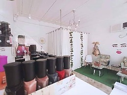 Tropical Vibes Inn Siargao