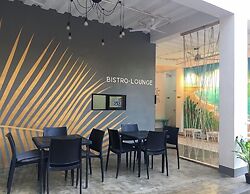 Tropical Vibes Inn Siargao