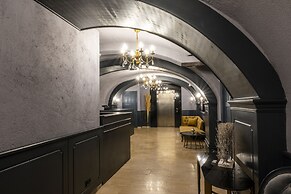 Ferman Port Hotel - Special Class