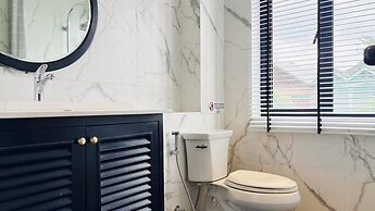 Glory Boutique Suite