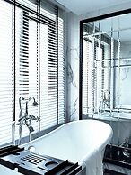 Glory Boutique Suite