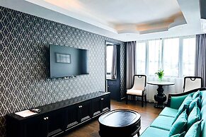 Glory Boutique Suite