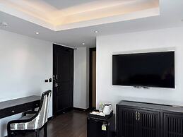 Glory Boutique Suite