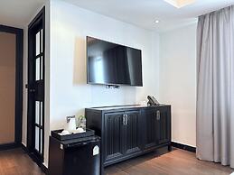 Glory Boutique Suite