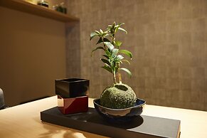 Rinn Shirakawa South