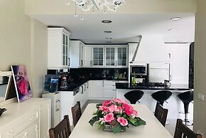 BO090 by Villaofsummer