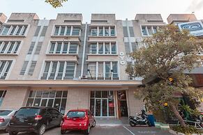 OYO 2364 Cempaka Harapan Indah