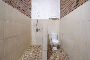 OYO 2380 Alea Guesthouse