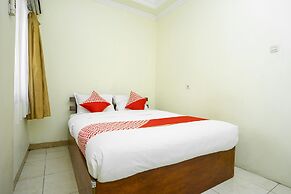 OYO 2319 Tengkawang Residence