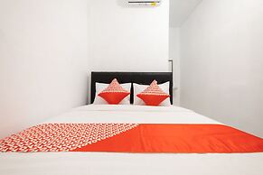 OYO 2394 Hotel Brosta