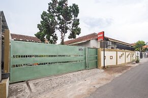 OYO 2394 Hotel Brosta