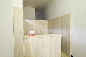 OYO 2405 The Karins Guesthouse Syariah