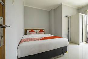 OYO 2405 The Karins Guesthouse Syariah