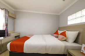 OYO 2405 The Karins Guesthouse Syariah