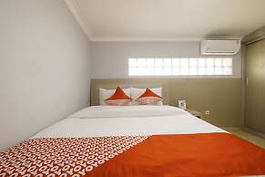 OYO 2405 The Karins Guesthouse Syariah