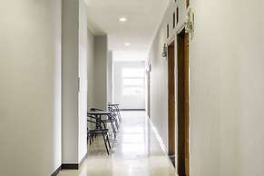 OYO 2405 The Karins Guesthouse Syariah