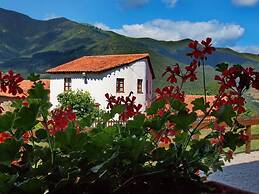 Viviendas Rurales Los Llares