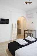 Paros King Luxury Apartments