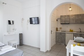 Paros King Luxury Apartments