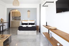 Paros King Luxury Apartments