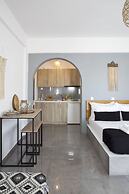 Paros King Luxury Apartments