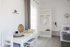 Paros King Luxury Apartments