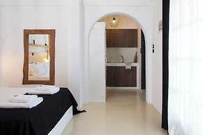 Paros King Luxury Apartments