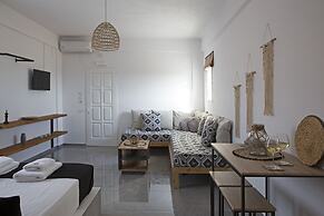 Paros King Luxury Apartments