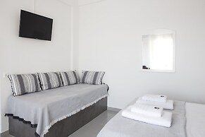 Paros King Luxury Apartments