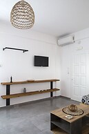 Paros King Luxury Apartments