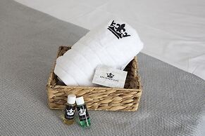 Paros King Luxury Apartments