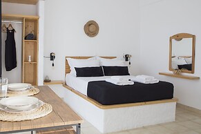 Paros King Luxury Apartments