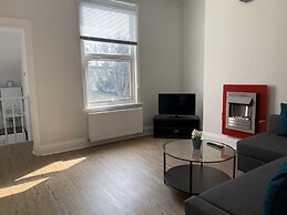 20 Forest Drive West Apartments