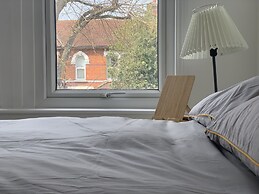 20 Forest Drive West Apartments