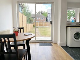 20 Forest Drive West Apartments