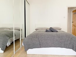 20 Forest Drive West Apartments