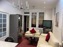 Rose Gerden Apartments and rooms
