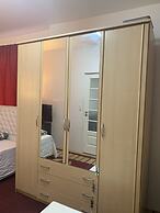 Rose Gerden Apartments and rooms
