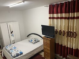 Rose Gerden Apartments and rooms
