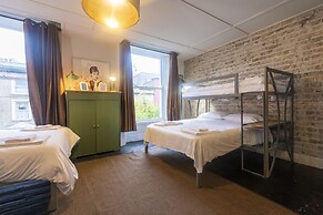 Talbot House & Georgian Apartments