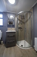 Talbot House & Georgian Apartments