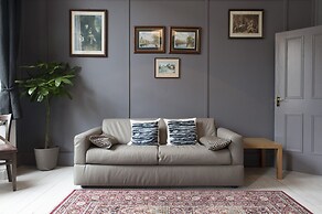 Talbot House & Georgian Apartments