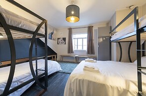 Talbot House & Georgian Apartments