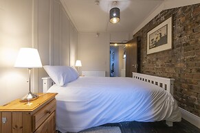 Talbot House & Georgian Apartments