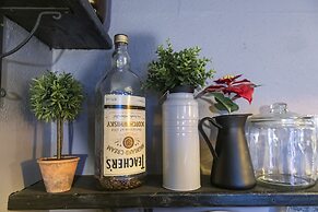 Talbot House & Georgian Apartments