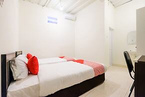 Super OYO Collection O 2383 Andongkoe 64 Salatiga